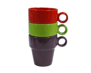 Sèrie de tasses apilables portàtils